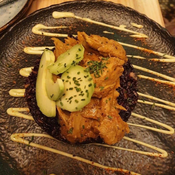 photo of Avocado Love Curry De Heura Con Arroz Negro shared by @lmf on  26 Oct 2020 - review