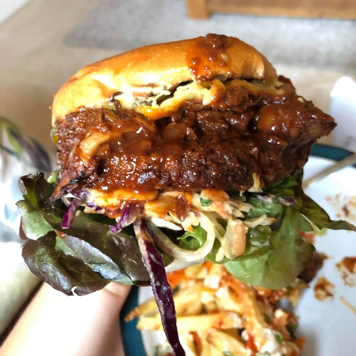 photo of Doppleganger Burger Ends 2 shared by @nahtalix on  17 Aug 2020 - review