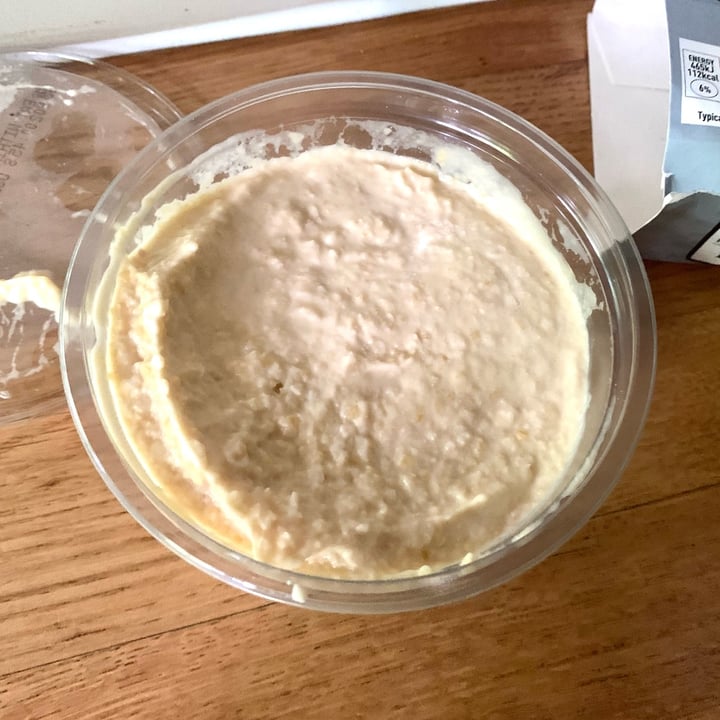 photo of Stamford st. Food company Hummus shared by @vegpledge on  20 Jul 2022 - review