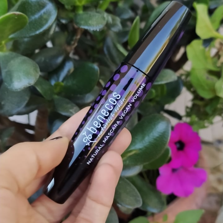 review photo of Benecos Mascara volume magic black shared by @elisass on 07 Sep 2021 - review
