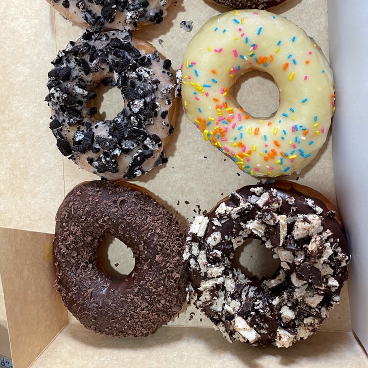 review photo of Donas Veganas Dona de Rhodesia shared by @enriquetaso on 29 Oct 2021 - review