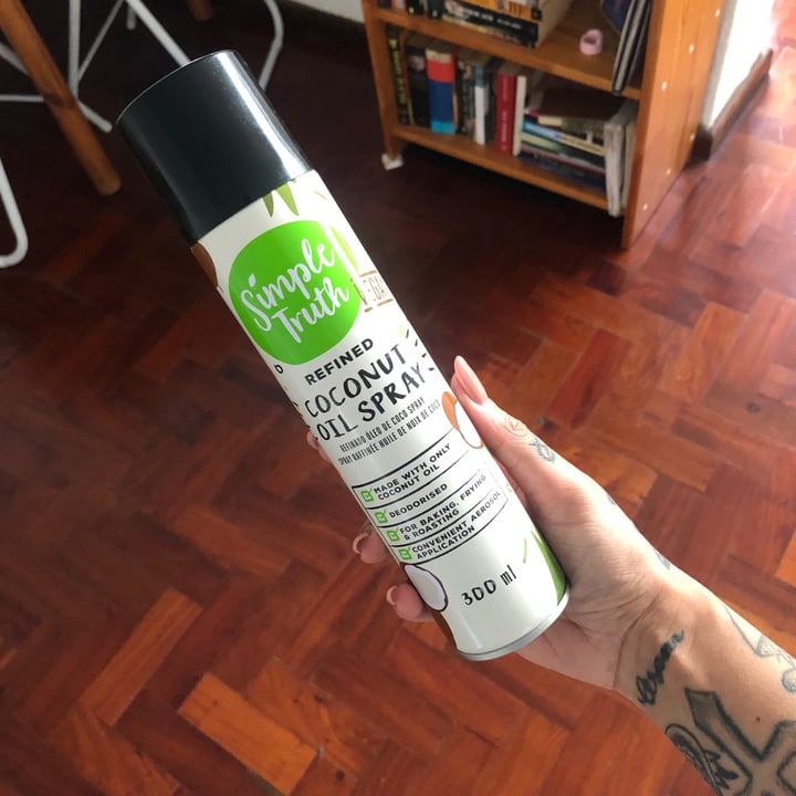 photo of Simple Truth Coconut Oil Spray shared by @flowerstastebad on  08 Sep 2021 - review