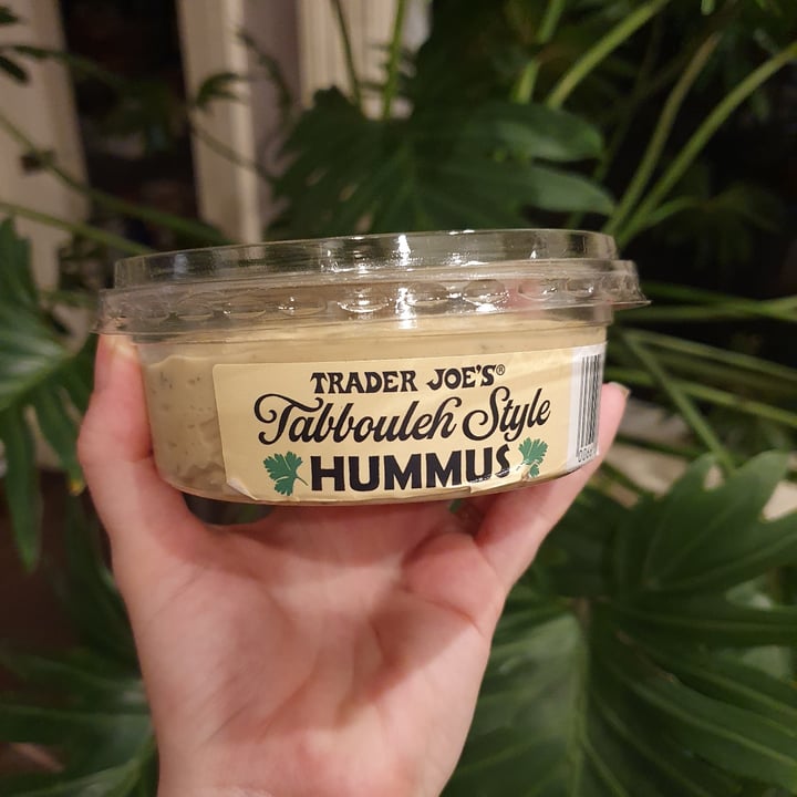 photo of Trader Joe's Tabbouleh Style Hummus shared by @anistavrou on  26 Oct 2020 - review