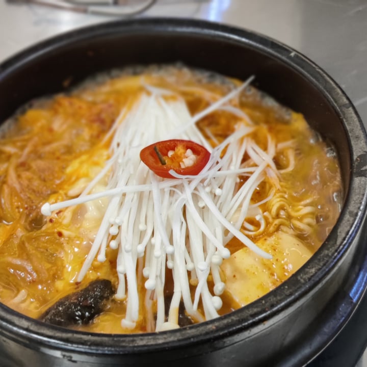 review photo of The Boneless Kitchen Budae Jjigae (Korean Army Stew) shared by @jerald on 27 Mar 2022 - review