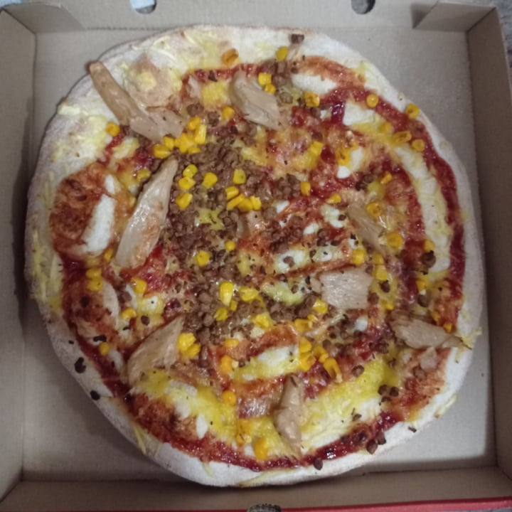 photo of Telepizza - Comida a domicilio Pizza barbacoa vegan shared by @veggielauher on  04 Feb 2022 - review