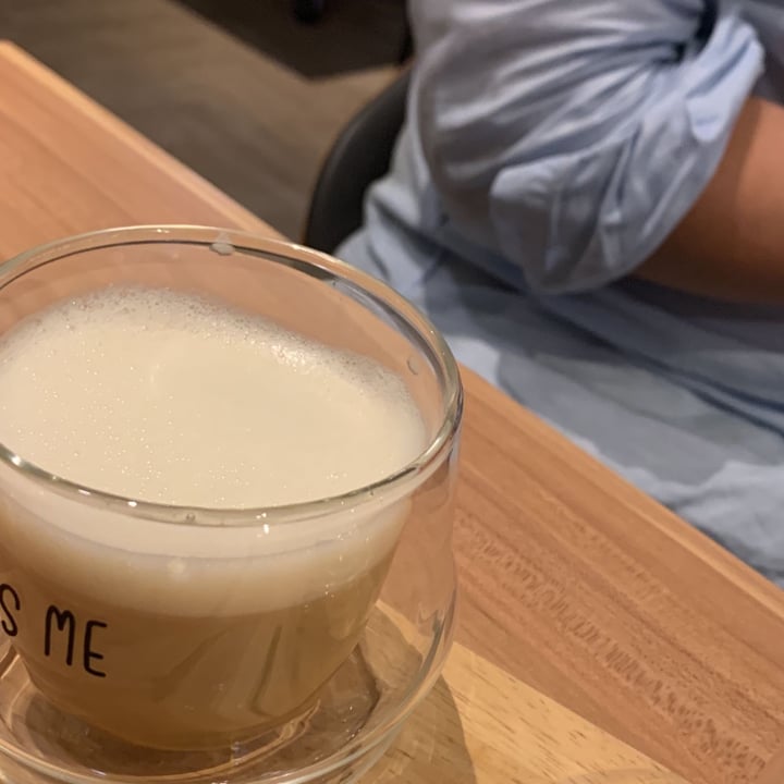 review photo of Am I Addicted - Pottery Studio & V Cafe Sweet Potato Latte shared by @georgejacobs on 25 Mar 2022 - review