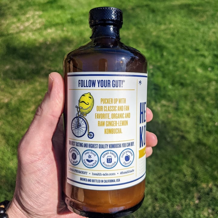 photo of Health-Ade Ginger lemon kombucha shared by @mikewestcott on  22 Apr 2021 - review