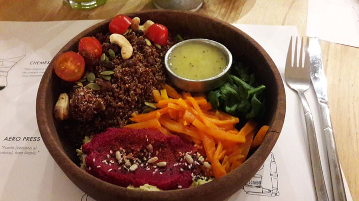 photo of OL'DAYS Coffee and Deli Buddha Bowl shared by @camilac2505 on  17 Aug 2019 - review