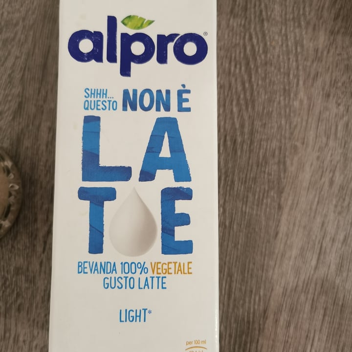 photo of Alpro Non è Latte Light shared by @jumbino on  19 Jul 2022 - review