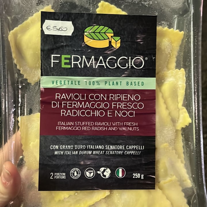 review photo of Fermaggio Ravioli con ripieno di Fermaggio fresco radicchio e noci shared by @usmile16 on 01 Apr 2022 - review