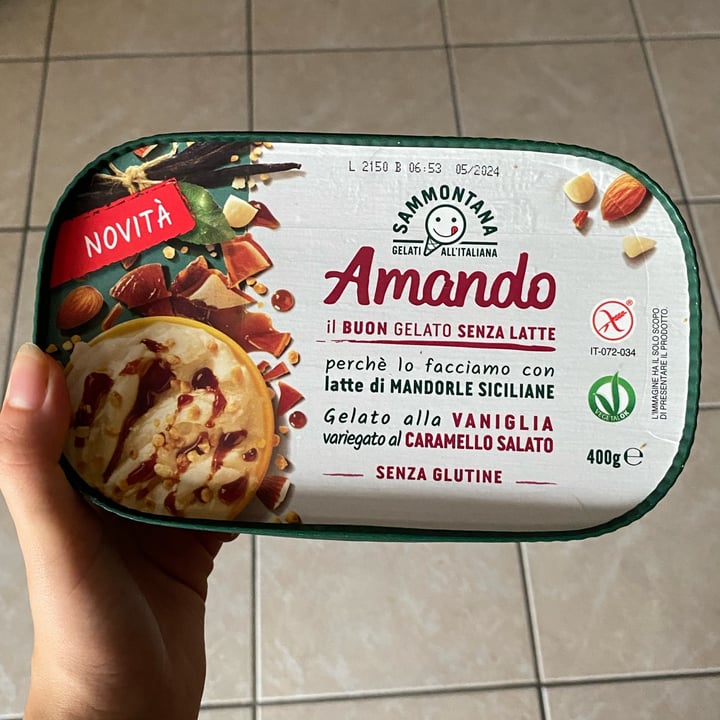 photo of Sammontana amando caramello salato shared by @martinagastaldi on  26 Aug 2022 - review