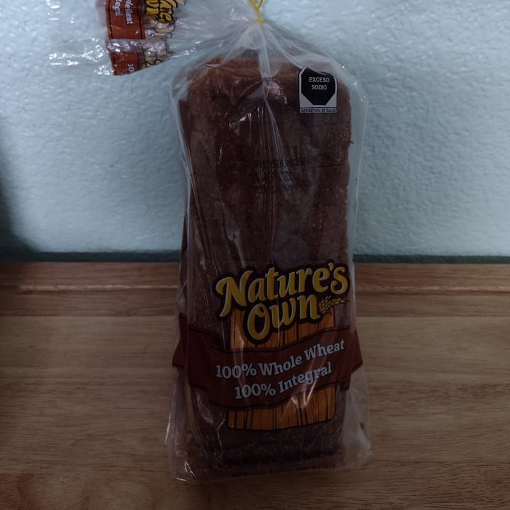 photo of Nature's Own Whole Wheat Bread Sliced shared by @laotrae on  22 Jun 2021 - review