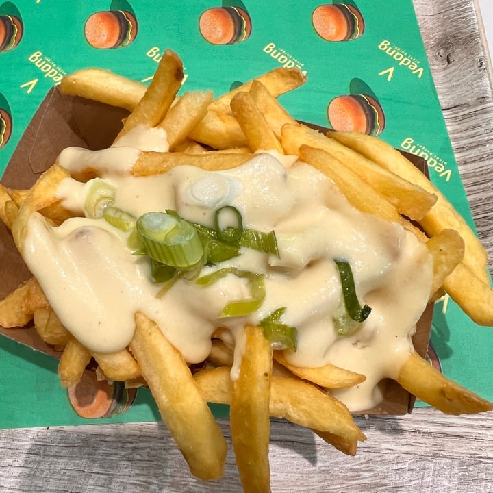 photo of Vedang @ Mall of Berlin Cheese Fries shared by @smileypotato on  01 Mar 2022 - review