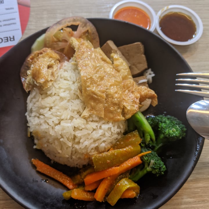 photo of Greendot Bedok Mall Crispy Sesame Beancurd Skin Rice shared by @shawneofthedead on  17 Oct 2020 - review