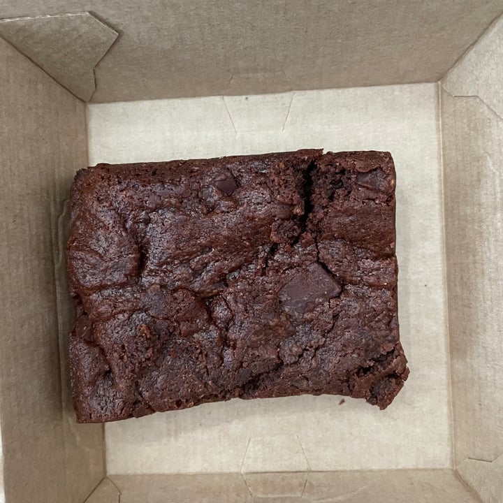 photo of Root2RiseNY Brownie shared by @janetisvegan on  20 Feb 2022 - review