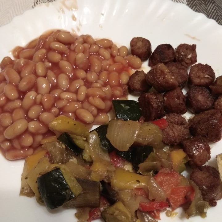 photo of Heinz Baked beans in a rich tomato sauce shared by @ddgcarmen on  11 Jun 2022 - review