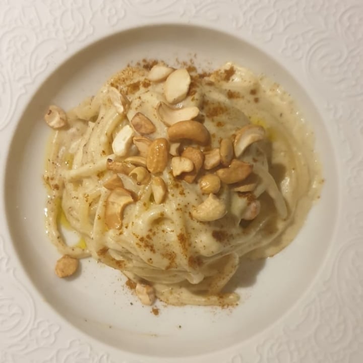 photo of Linfa Milano - Eat Different Cashew & pepe shared by @amoglianimali on  13 May 2022 - review
