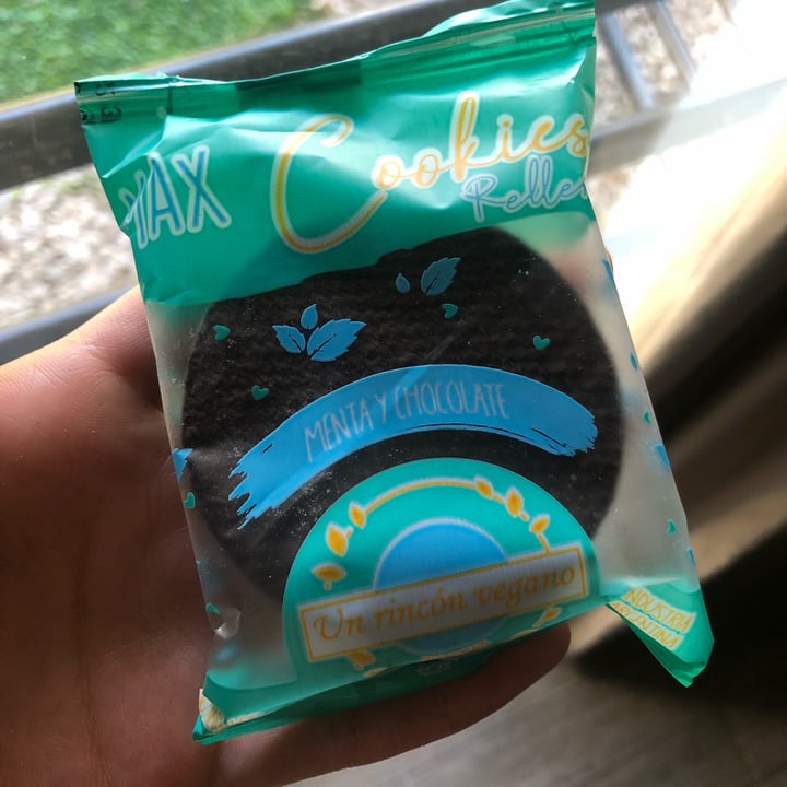 photo of Un Rincón Vegano Alfajor de Chocolate y Menta shared by @andrearomo666 on  27 Aug 2022 - review