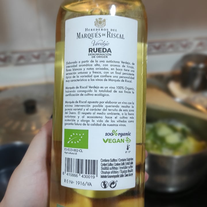 photo of marques de riscal Verdejo shared by @kobthel on  10 Jul 2022 - review