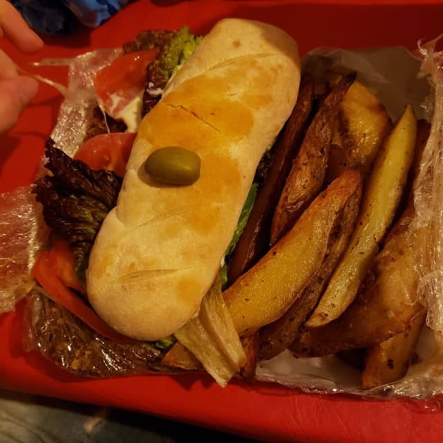 Photo of the dish “Sándwich de seitan”
