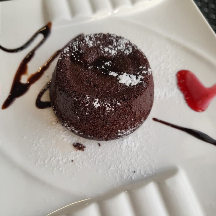 photo of Asia Fusion Sushi Soufflé al cioccolato fondente shared by @alis95 on  10 Jul 2022 - review