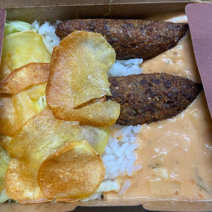 review photo of LAR Vegetariano Vegan strogonoff de palmito shared by @izabeladerobi on 10 Jun 2022 - review