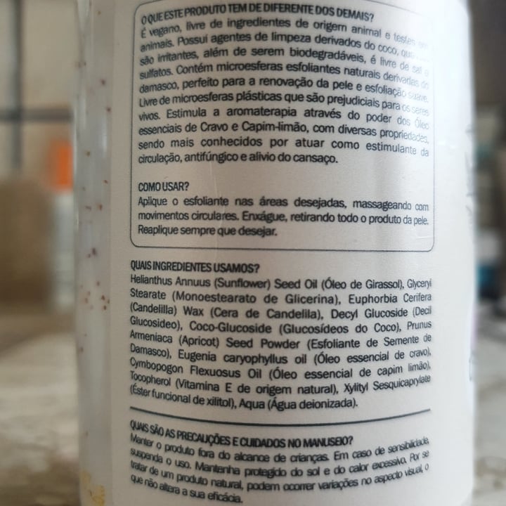 review photo of Twoone Onetwo Creme esfoliante para as mãos shared by @analarissima on 10 May 2022 - review