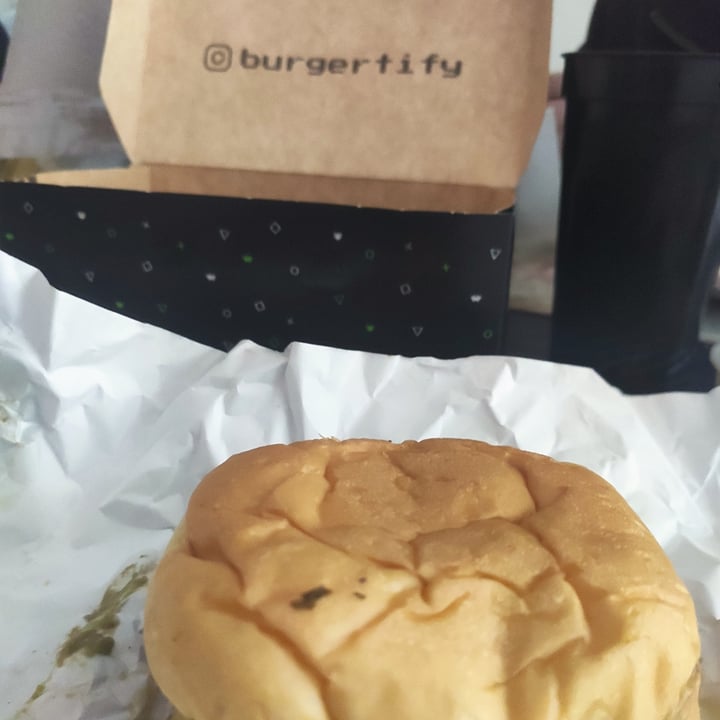 photo of Burgertify Hamburguesa Notyoshi shared by @nanaaseven on  06 May 2021 - review