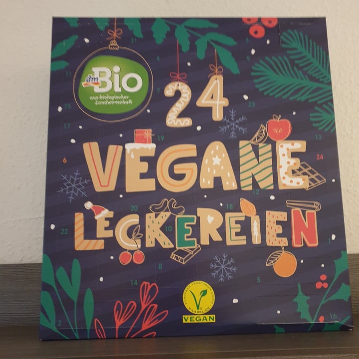 photo of dmBio 24 vegane leckereien shared by @timmibeu on  21 Jan 2022 - review