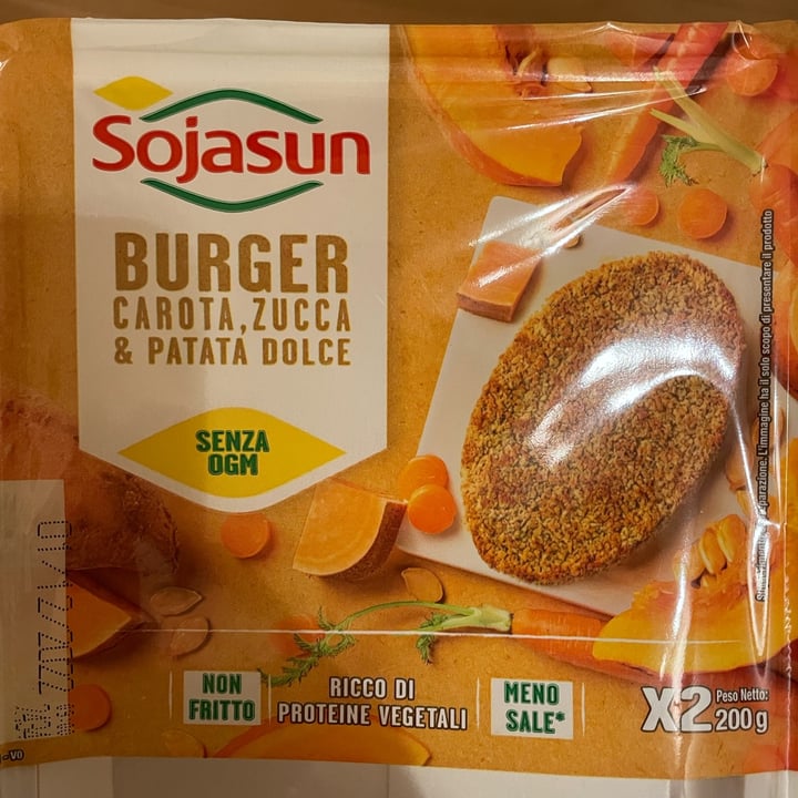 photo of Sojasun Burger Carota, Zucca E Patata Dolce shared by @martifabri on  15 Dec 2022 - review