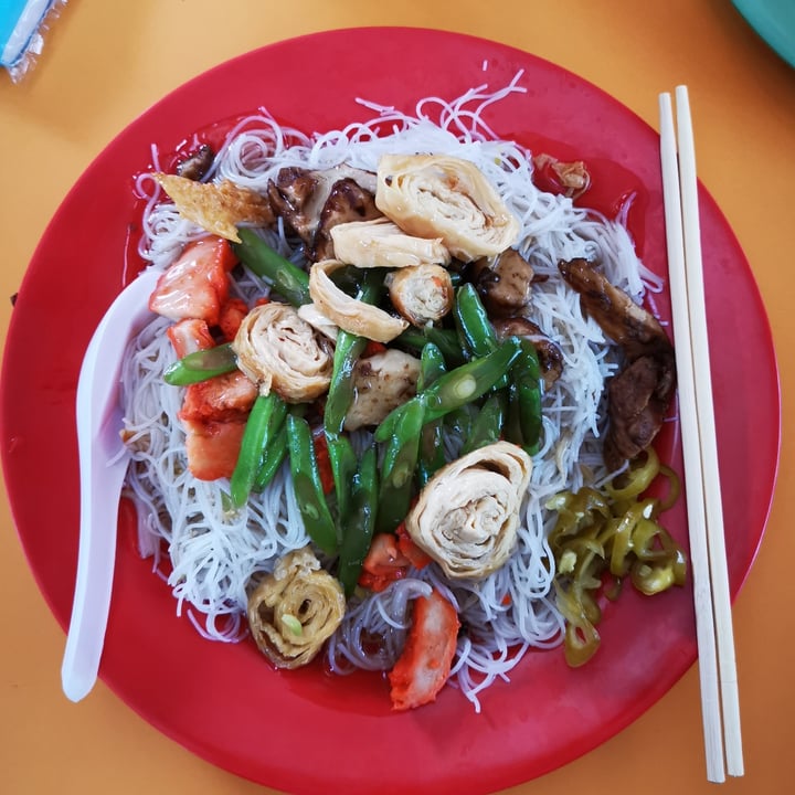 review photo of Clementi 448 Market & Food Centre Fried Bee Hoon 炒米粉 shared by @-chu on 05 Nov 2020 - review