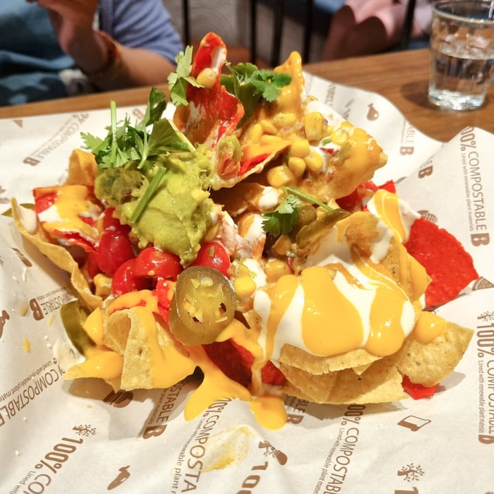 photo of Genius Central Singapore Vegan Nachos shared by @jusling on  02 Mar 2022 - review