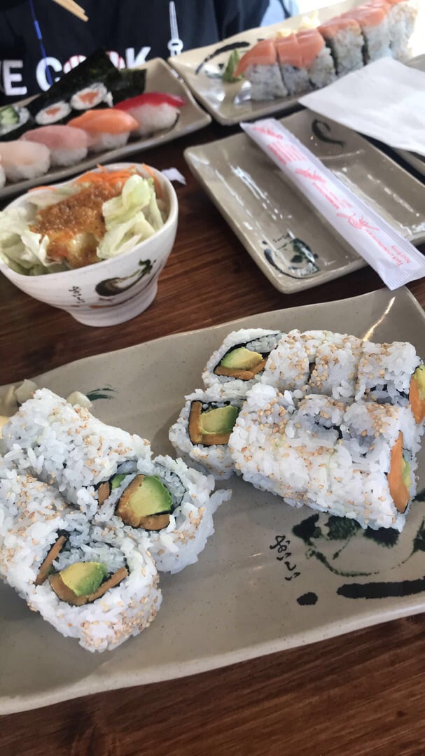 photo of Sushi on Bloor Seeet potato avocado roll shared by @tiganarox on  14 Jul 2019 - review