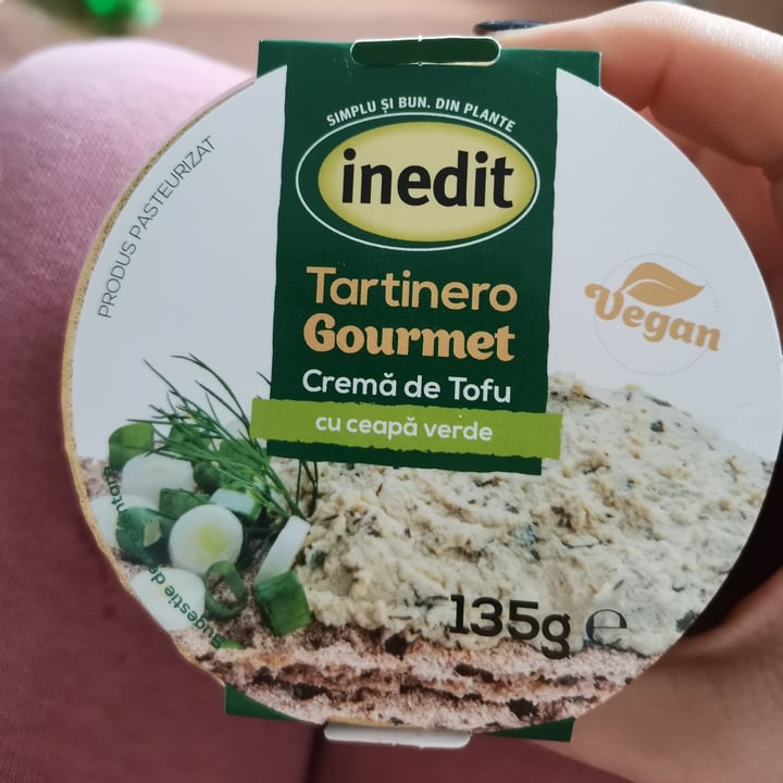 photo of Inedit Tofu Cream with Green Onion shared by @ciupertica on  24 Mar 2021 - review