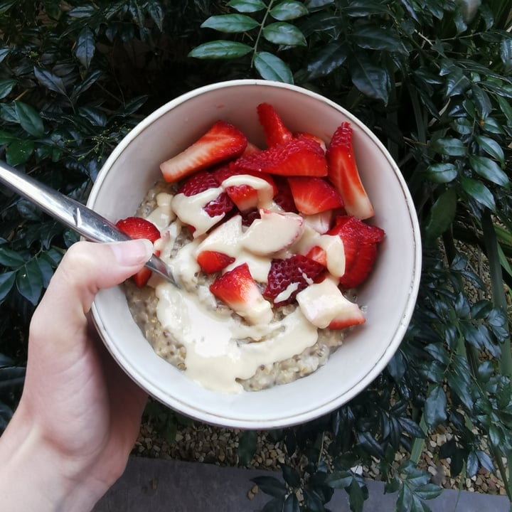 photo of OhMega Sesame Tahini shared by @biancaleejardim on  15 Jan 2021 - review