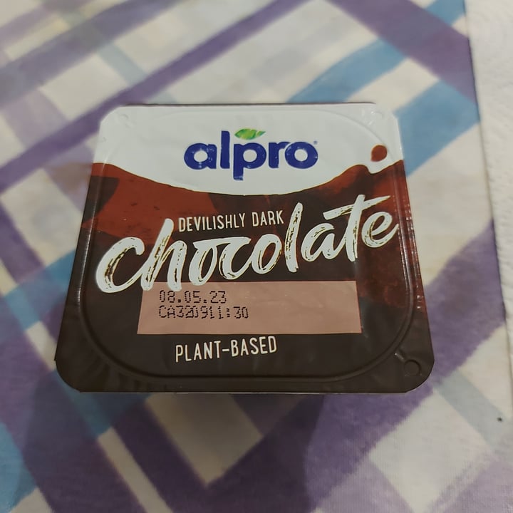 review photo of Alpro Devilishly Dark Chocolate Plant-based Dessert shared by @fasveg on 26 Nov 2022 - review