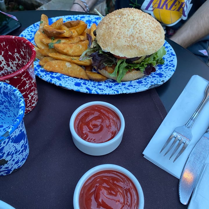 photo of Veg Falafel Burger shared by @hastii on  13 Feb 2021 - review