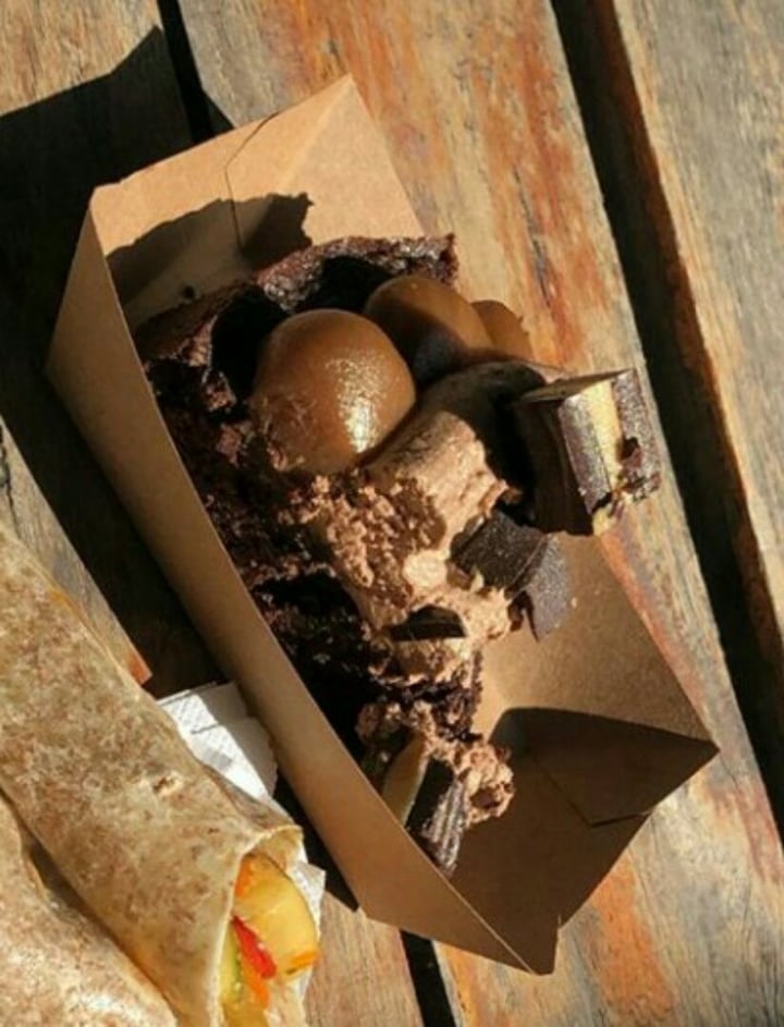 photo of Kiki Pasteleria Vegana Torta Marroc shared by @phoebe123 on  07 Mar 2020 - review