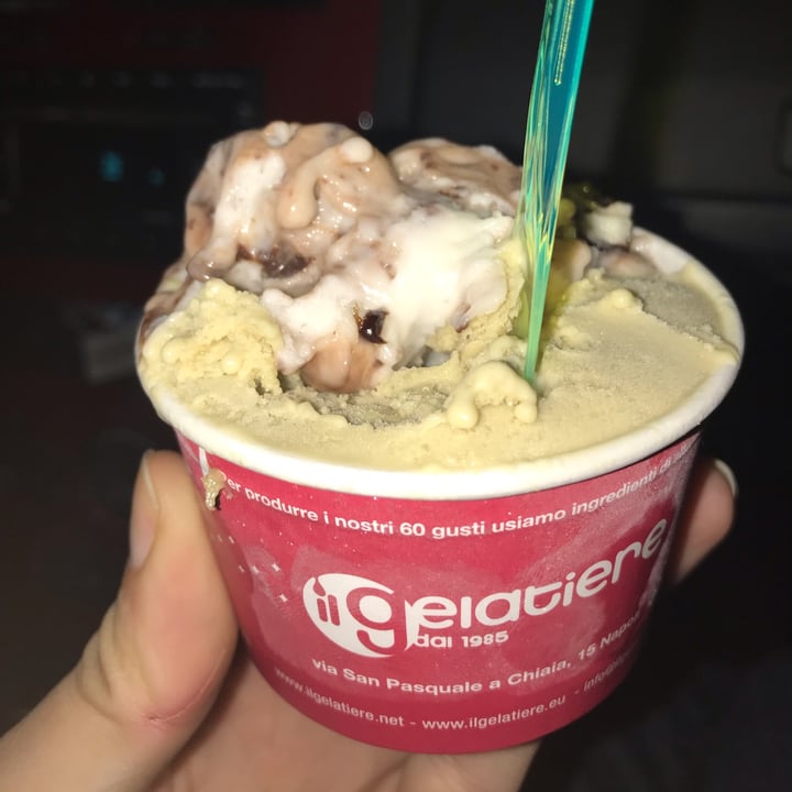 review photo of Il Gelatiere Di Saccoia Ferdinando E C.Snc Gelato cremino e pistacchio shared by @sarabidello on 27 Nov 2021 - review