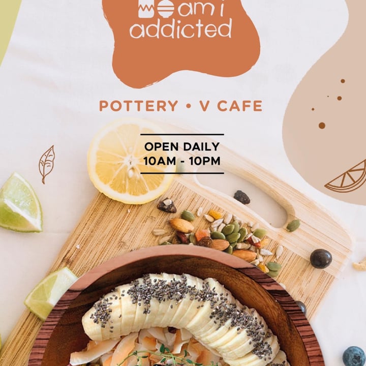 review photo of Am I Addicted - Pottery Studio & V Cafe Kale Waldorf Salad shared by @worldveganworldpeace on 24 Dec 2021 - review