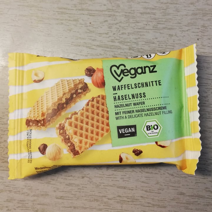 photo of Veganz Waffelschnitte Haselnuss shared by @angelik2211 on  19 Jun 2021 - review