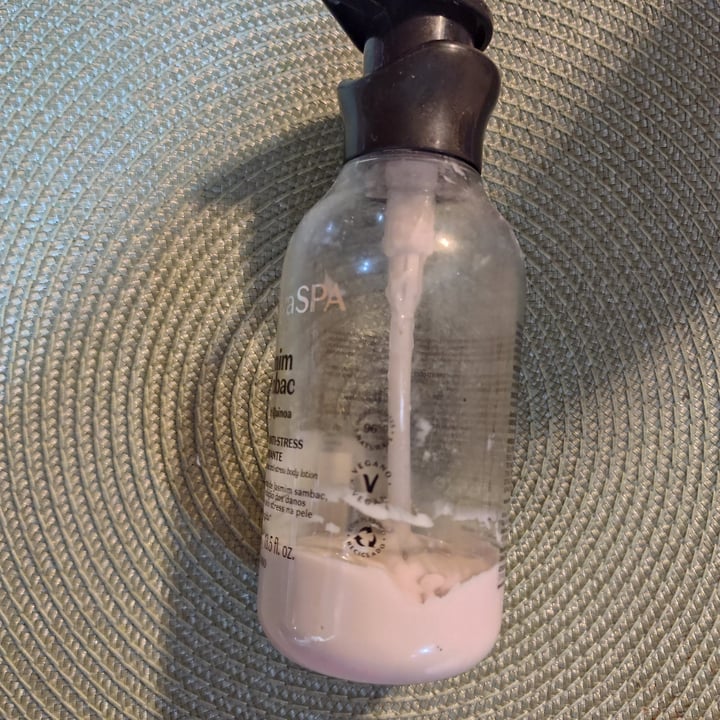 review photo of Natura Loção Anti-stress Jasmim Sambac shared by @valeria520 on 23 Apr 2022 - review