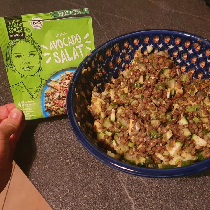 photo of Just Spices Avocado salat shared by @zxmcq63 on  08 Nov 2022 - review