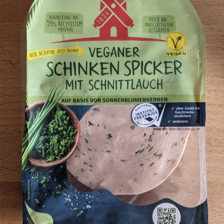 photo of Rügenwalder Mühle Veganer Schinken Spicker Mit Schnittlauch shared by @esclaire on  20 Nov 2021 - review