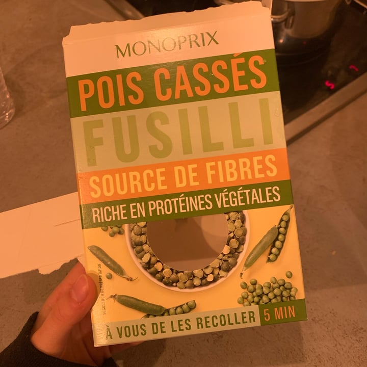 review photo of Monoprix fusili aux pois cassés shared by @inesr on 11 Dec 2022 - review