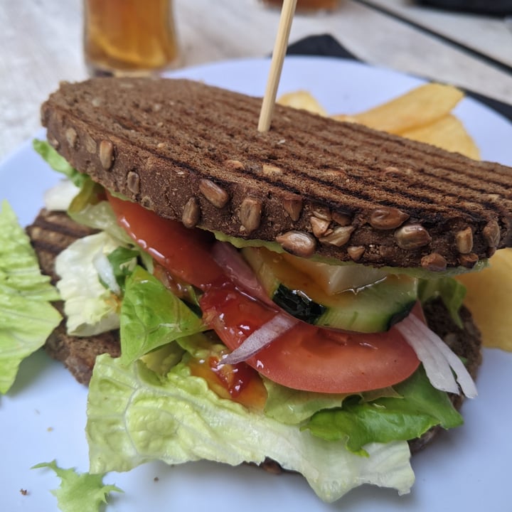 photo of Yellow submarine Vegan Sandwich shared by @bethany777 on  20 Oct 2022 - review