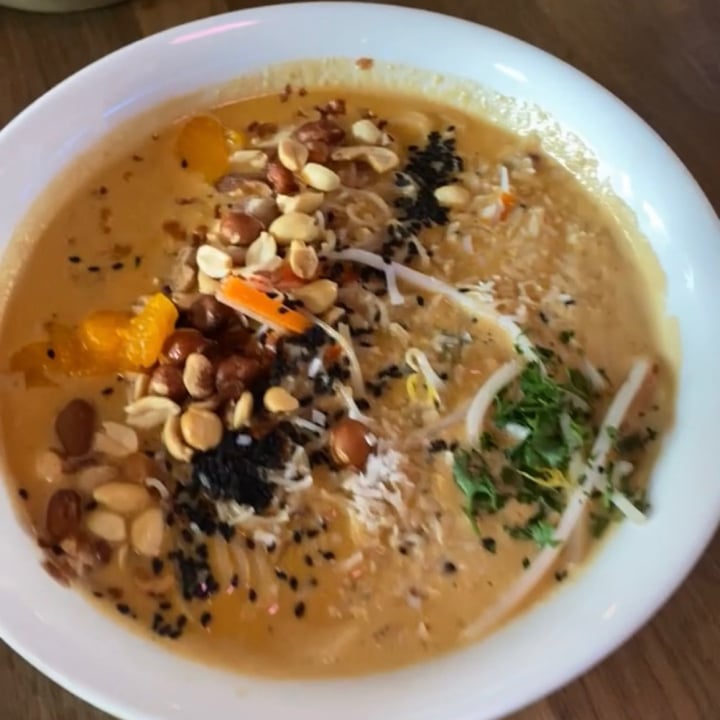 review photo of Nourish Bistro Banff King Kong Noodles shared by @lainamayb on 03 Jul 2021 - review