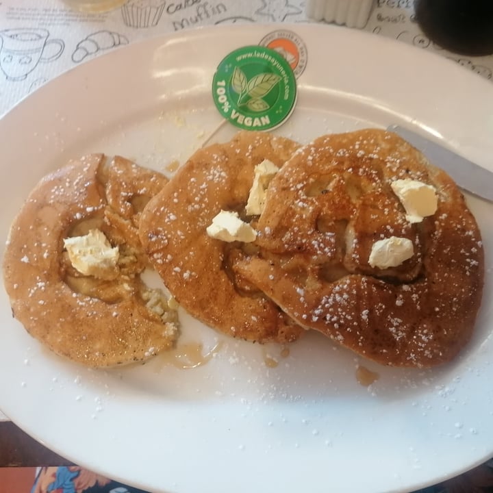 photo of La Desayunería Pancakes Veganos shared by @lauretalaulau on  24 Aug 2022 - review