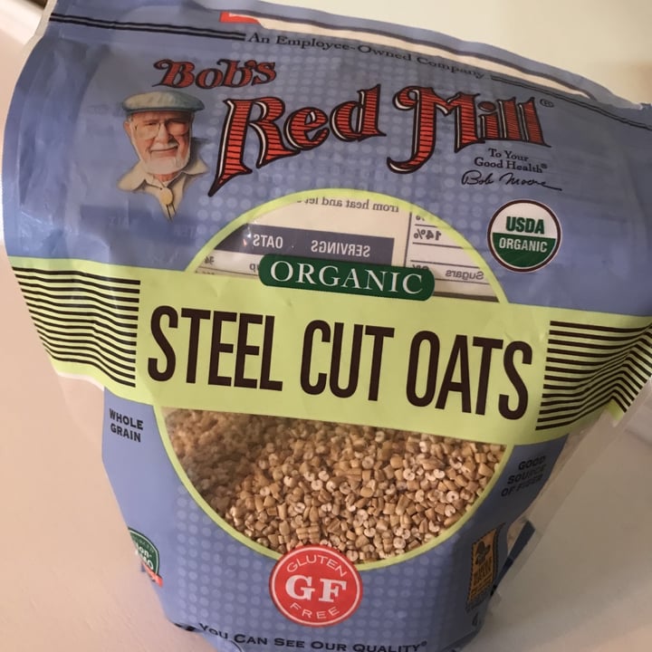 photo of Bob's Red Mill Organic Steel cut Oats shared by @kacalista on  02 Sep 2021 - review