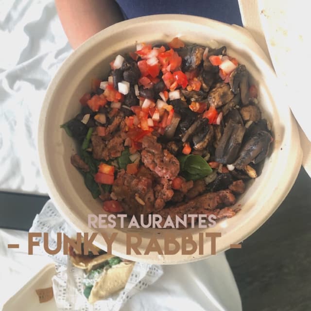 Photo of the dish “Funky Bowl Beyond Meat”